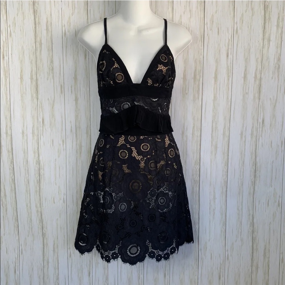 For Love Of Lemons Sonya Crop Top & Skirt Two Piece Sz S Black & Tan